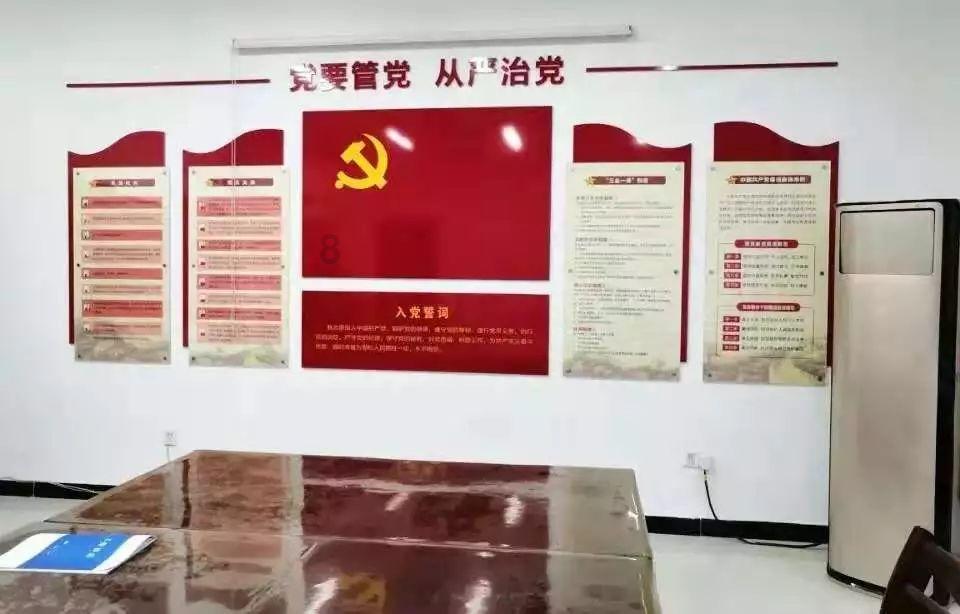 林峯的荧幕情侣大比拼：佘诗曼、钟嘉欣，谁更配得上“最佳拍档”称号？